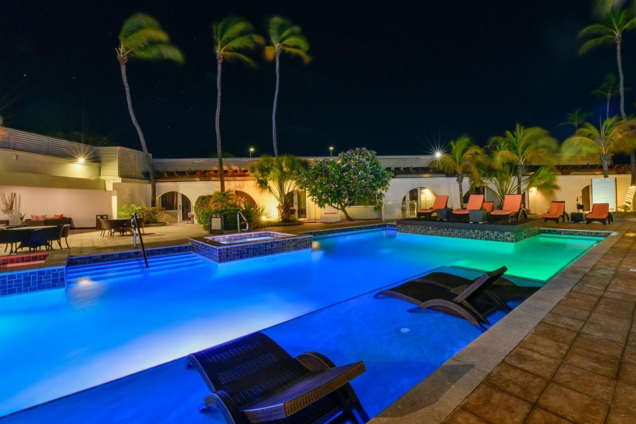 Talk Of The Town Beach Hotel & Beach Club By Gh Hoteles Oranjestad Exterior foto