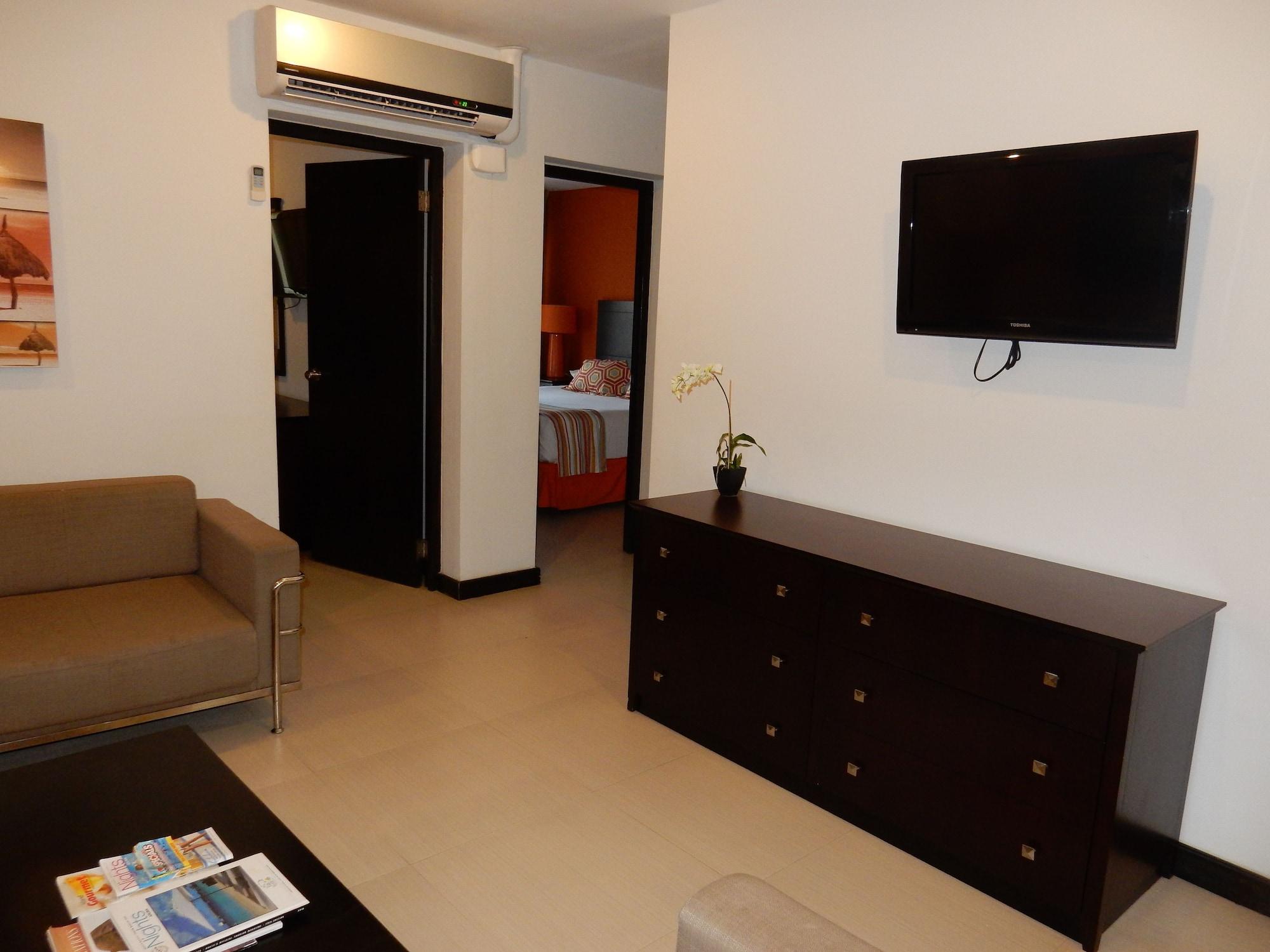 Talk Of The Town Beach Hotel & Beach Club By Gh Hoteles Oranjestad Exterior foto