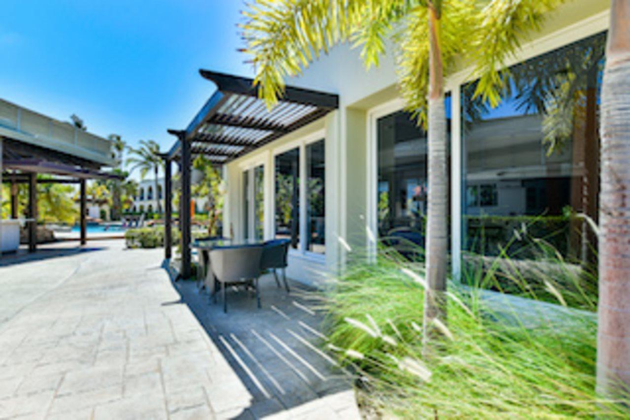 Talk Of The Town Beach Hotel & Beach Club By Gh Hoteles Oranjestad Exterior foto