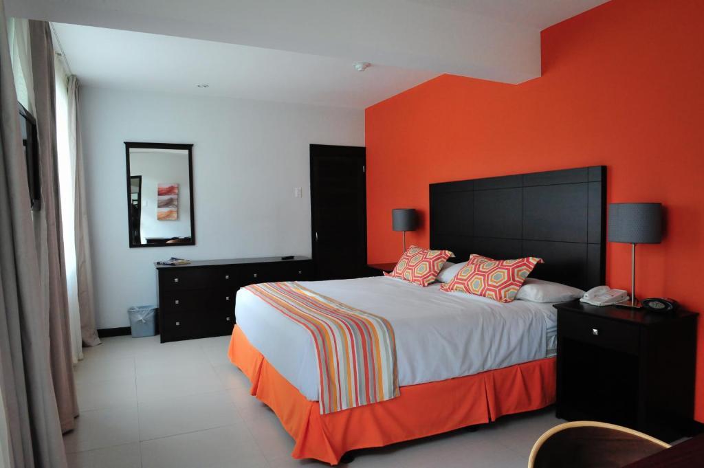 Talk Of The Town Beach Hotel & Beach Club By Gh Hoteles Oranjestad Habitación foto