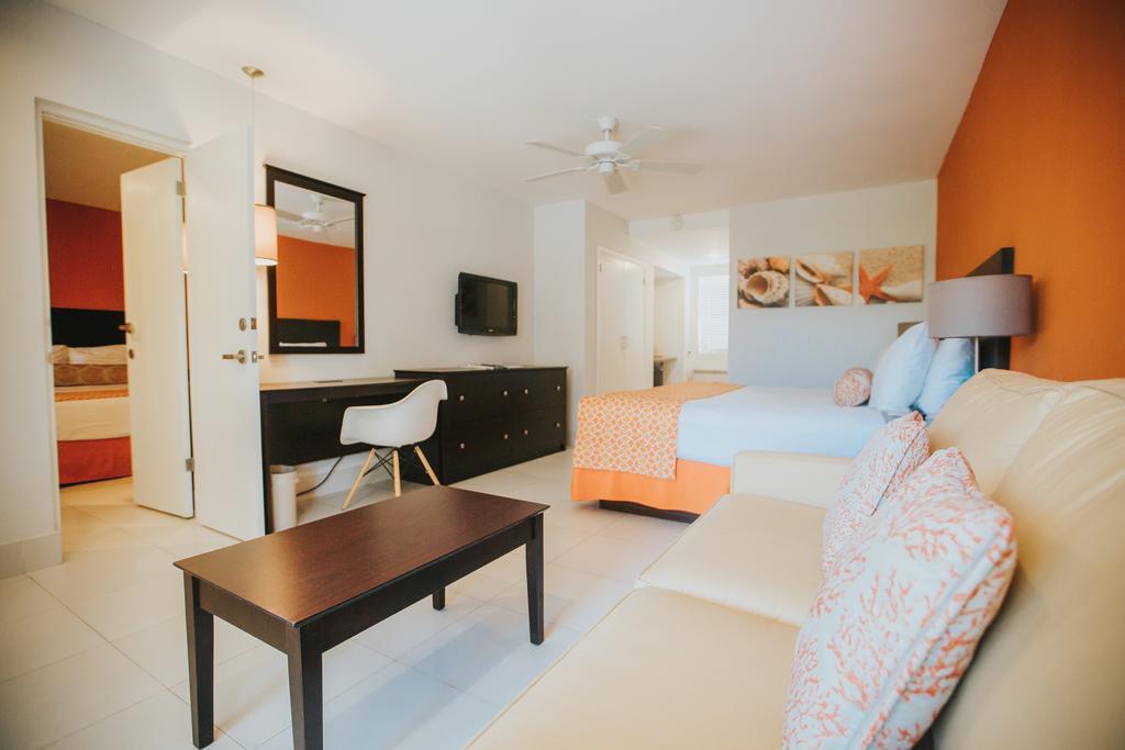 Talk Of The Town Beach Hotel & Beach Club By Gh Hoteles Oranjestad Exterior foto