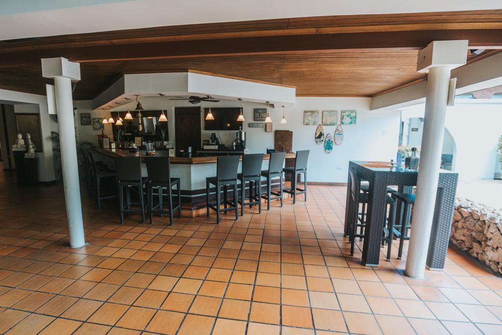 Talk Of The Town Beach Hotel & Beach Club By Gh Hoteles Oranjestad Exterior foto